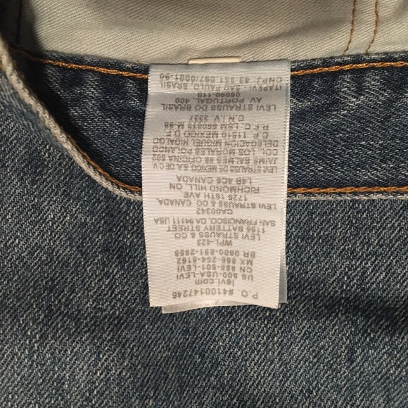 Levi’s 550 Light-Med wash 31”x 34” Zip - Picture 8 of 8